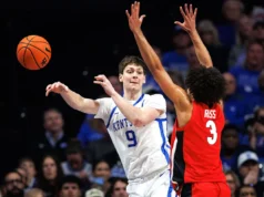 O basquete do Kentucky é destruído por um jogo desleixado em uma derrota frustrante para a Geórgia
