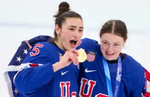 Megan Keller, da equipe dos EUA, compartilha onde ela acha que ‘a conversa deveria ser’ após as vitórias no hóquei olímpico masculino e feminino (EXCLUSIVO)