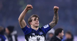 O Hamburgo espera prolongar a estadia de Luka Vuskovic (18).