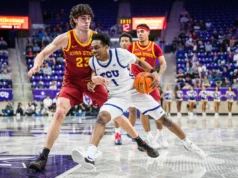TCU derruba o quinto lugar do estado de Iowa em grande reviravolta para manter vivas as esperanças do torneio da NCAA