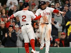 Alex Bregman e Rafael Devers se combinam para enviar um tom sutil ao Red Sox