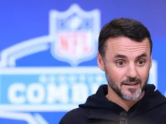 Jesse Minter dá o tom do campeonato com Lamar Jackson