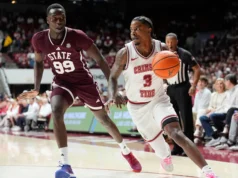 A mídia social reage à vitória dominante do Alabama contra o estado do Mississippi