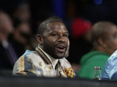 Floyd Mayweather fez um grande anúncio