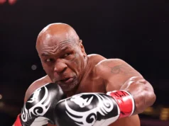 A luta entre Floyd Mayweather Jr. e Mike Tyson muda para o Congo em 25 de abril
