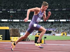 O adolescente americano Lutkenhaus quebra o recorde mundial júnior dos 800m indoor