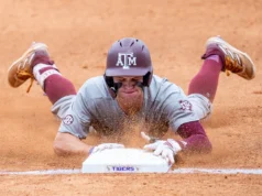 A mídia social reagiu à derrota de Lamar por 25-5 sobre o Texas A&M em sete entradas