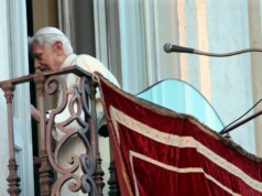 Em 28 de fevereiro, Bento XVI tornou-se o primeiro papa a renunciar