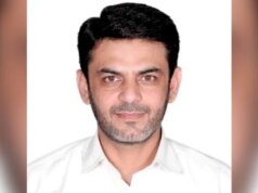 O vídeo mostra o suspeito planejando o assassinato de Trump em um guardanapo