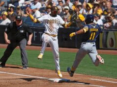 Os SF Giants confiaram na defesa de Luis Arez na segunda base