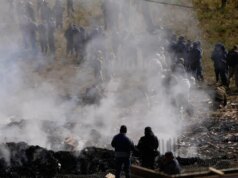 Número de mortos sobe para 22 após avião de carga que transportava dinheiro cair na Bolívia