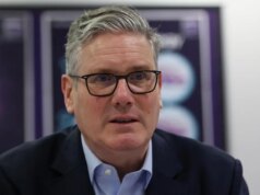 Líderes mundiais reagem com cautela ao ataque dos EUA e à morte de Ali Khamenei