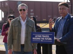 Chefe da ferrovia de alta velocidade da Califórnia em licença após prisão por acusações de violência doméstica – The Mercury News