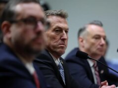 Autoridades de imigração de Trump mostraram vídeo da morte de manifestante em Minneapolis em tensa audiência no Senado