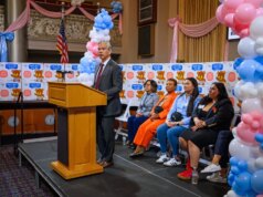 À medida que os custos aumentam, a “insegurança das fraldas” é um problema crescente para os pais. Um novo programa da Califórnia está oferecendo fraldas gratuitas para ajudá-los.