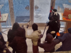 Dois homens de East Bay se declaram culpados de roubo de US$ 1,1 milhão na Heller Jewellers, mas o julgamento começa