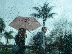 Na segunda-feira, a primeira de três tempestades “encharcou fortemente a área da baía”, causando pequenas inundações – The Mercury News