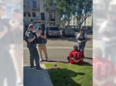 Mulher acusada de roubar até US$ 60.000 em produtos de beleza em lojas Ulta na Califórnia