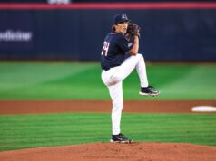 O beisebol do Arizona cai para 0-5 após derrota em 12 entradas para UConn