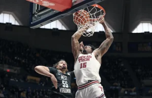 JT Toppin ajuda o número 13 da Texas Tech a quebrar uma seqüência de duas derrotas consecutivas com uma vitória por 70-63 em West Virginia