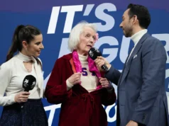 Tenley Albright, 90, compete na patinação artística olímpica 70 anos depois de ganhar o ouro