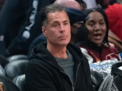 Fonte: Rob Pelinka pode perder o emprego de GM se o Lakers não chegar aos playoffs