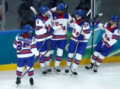 Equipe dos EUA x Canadá: como assistir hoje à final feminina de hóquei no gelo nos Jogos Olímpicos de Inverno de 2026