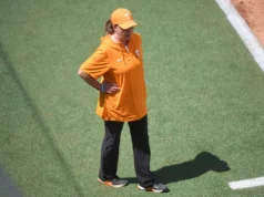 Regra de execução do softball do Tennessee UCLA – Yahoo Sports