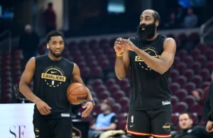 Cavs adiciona guarda estrela ao relatório de lesão com dedo quebrado