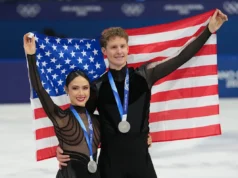 A ex-patinadora Surya Banjali diz que a pontuação ‘tem que mudar’ depois do giz, Betts chateado