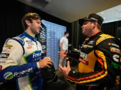 Pego na mão! NASCAR demite Gregson por distribuir janela durante a qualificação de Daytona 500