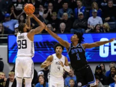 O número 19 da BYU explode em casa quando a UCF faz 14 cestas de 3 pontos na vitória por 97-84