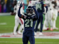 A blitz de Devon Witherspoon lança Drake Mei, Patriots