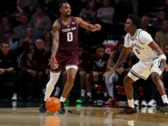 Texas A&M lançará novos uniformes do corpo contra Ole Miss