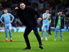 Coventry pode acreditar nos sonhos da Premier League novamente depois que o hat-trick de Haji Wright afundou o rival pelo título Middlesbrough