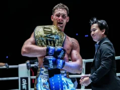 ‘Imaginei isso por tanto tempo’ – Nico Carrillo revive o momento de mudança de vida em que se tornou campeão mundial interino de Muay Thai peso-pena