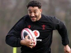 País de Gales deu ao ala Hammer-Webb sua primeira internacionalização contra a Escócia