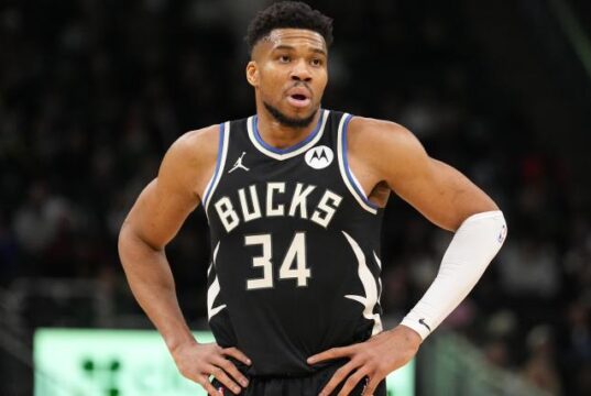 O relatório de Giannis Antetokounmpo não é uma boa notícia para os Warriors, Lakers