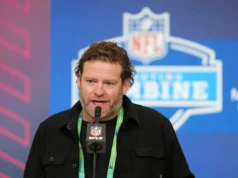 O GM dos Seahawks, John Snyder, dá crédito aos principais olheiros dos Seahawks na colheitadeira