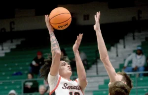 Lincoln derrota Eisenhower, Springfield domina nas semifinais regionais 3A