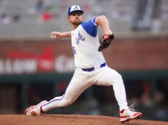Braves colocou Spencer Schollenbach em IL de 60 dias com inflamação no cotovelo