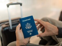 Os americanos estão deixando os Estados Unidos, mudando-se para o exterior em números recordes