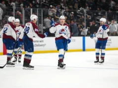 Recapitulação: Os Kings não são páreo para o Colorado, já que o Avalanche vence por 4-2