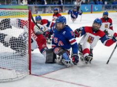 Na classificação final de contagem de medalhas das Paraolimpíadas de Inverno de 2026, os EUA ganham em grande