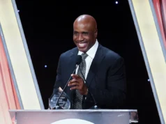Barry Bonds supostamente se junta à Netflix como analista da MLB para a temporada de 2026
