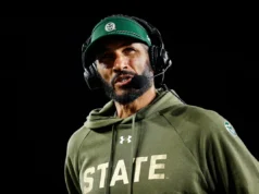 Futebol de Iowa anuncia novo treinador de running backs e outras contratações de funcionários