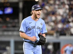 O novato do Blue Jays, SP Trey Savage, começará a temporada em IL com uma lesão no ombro direito