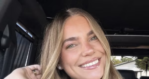 MomFluencer Emily Kiser diz que a morte por afogamento de seu filho era ‘evitável’ enquanto ela compartilha uma mensagem de segurança na piscina