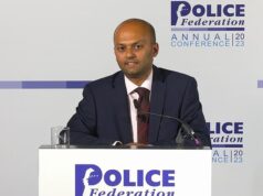 Outros dois foram presos sob acusações de corrupção contra o chefe da federação policial por alegações de irregularidades financeiras no sindicato