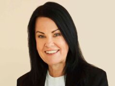 A CEO da revista, Jane Huxley, está fora da R Media enquanto a equipe do New Ideas e do Dia da Mulher é surpreendida por uma plenária às 14h – e estamos revelando seu sucessor: Inside Mail